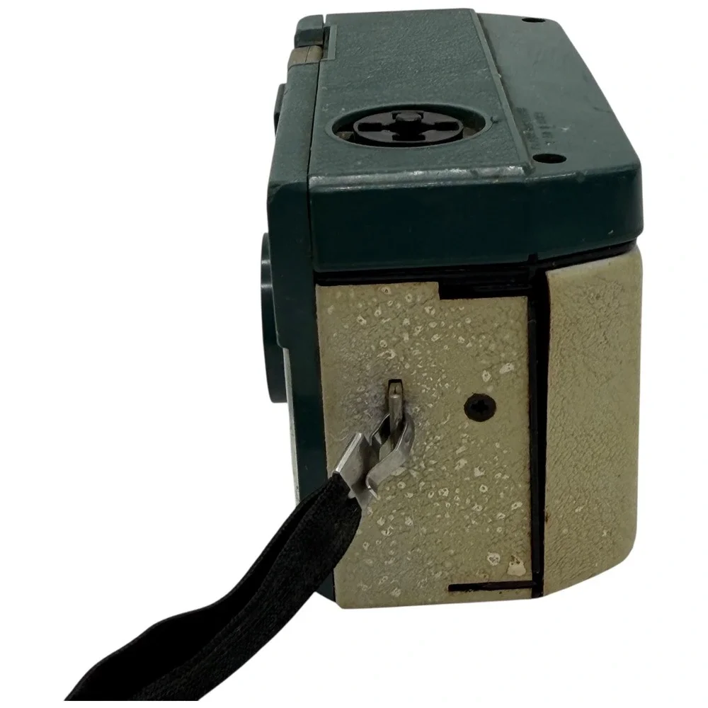 Kodak‎ Hawkeye Instamatic R4 Camera Green Silver Vintage 1960 Film Camera